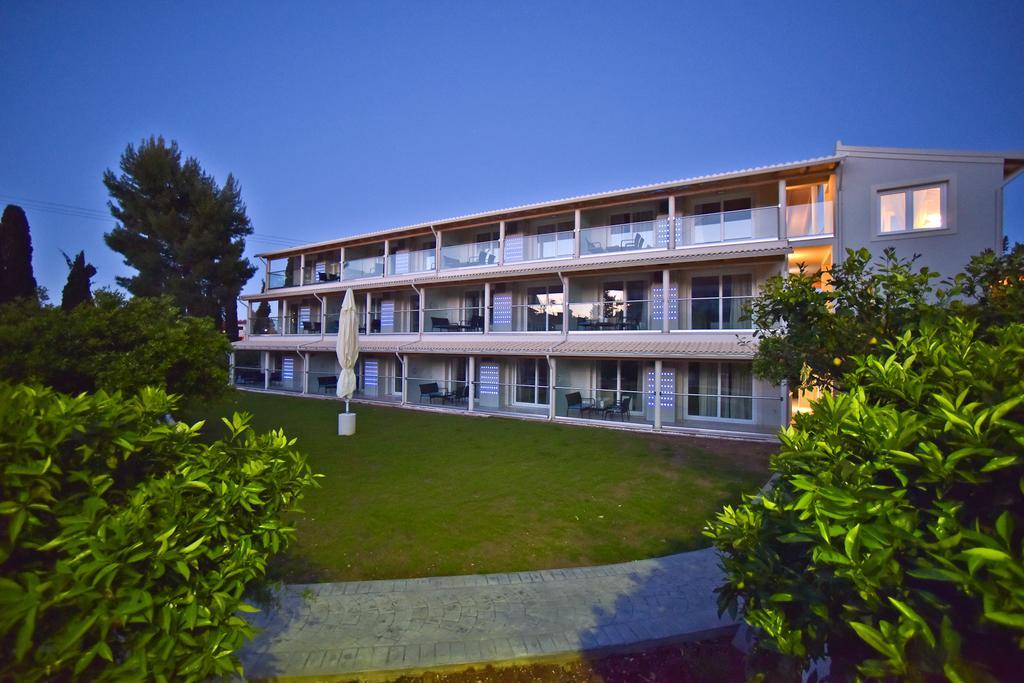 Palapart Gikas Suites And Studios Гоувия Экстерьер фото